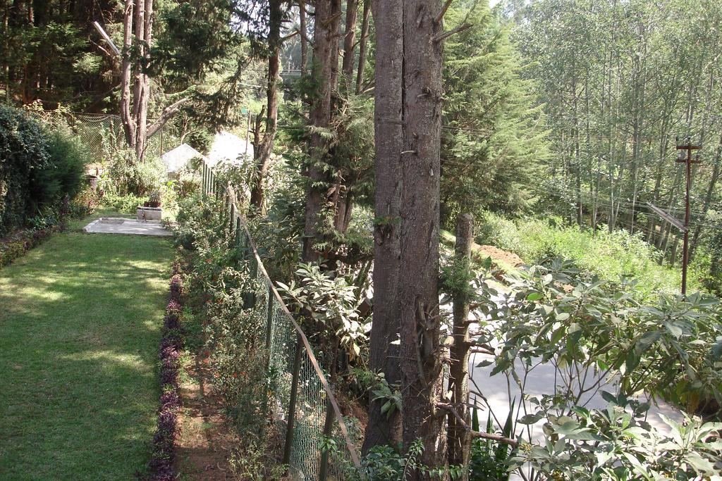 The Red House Bed & Breakfast Ooty Ngoại thất bức ảnh