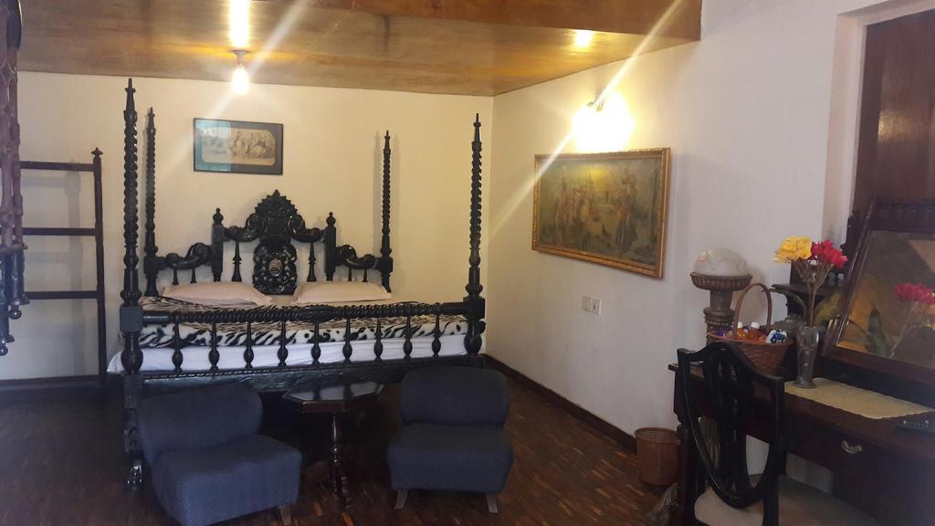 The Red House Bed & Breakfast Ooty Ngoại thất bức ảnh