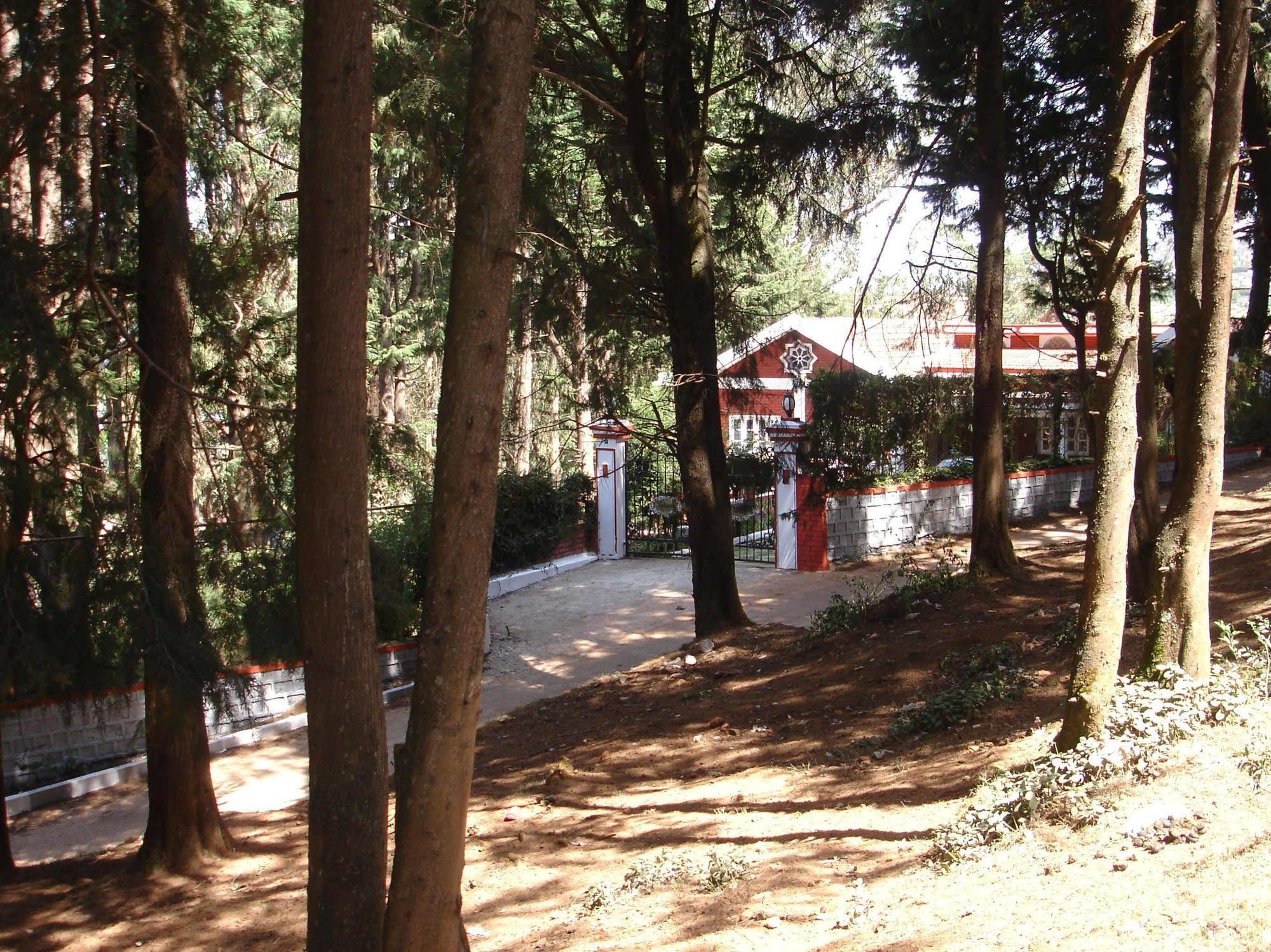 The Red House Bed & Breakfast Ooty Ngoại thất bức ảnh